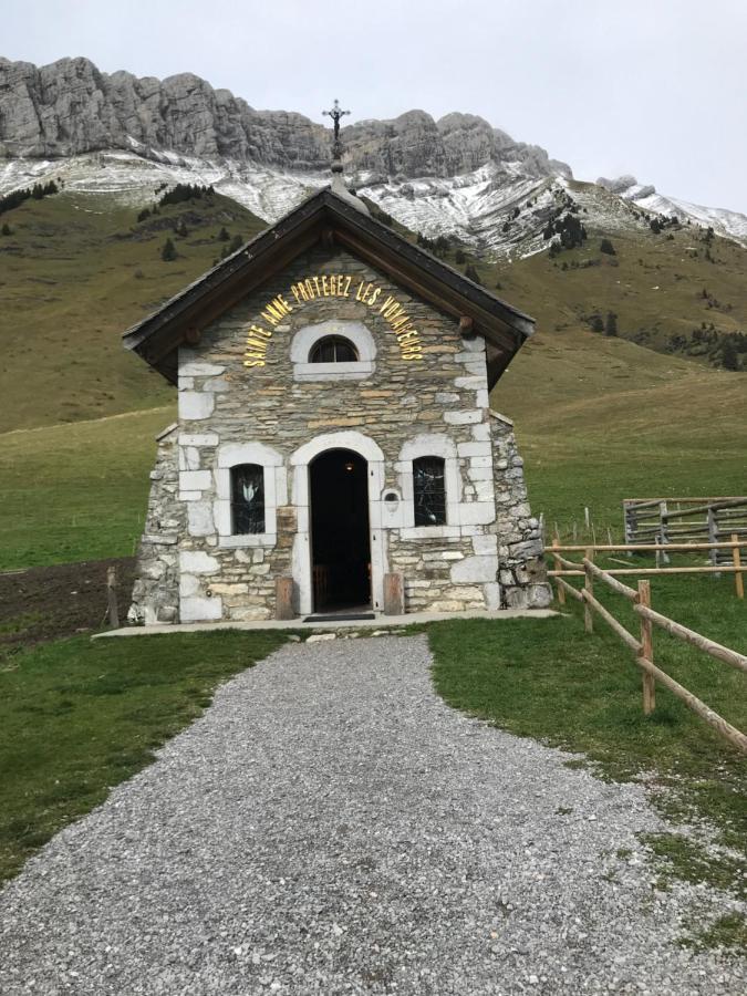 Le Blanc Nordique Chalet Le Bouchet-Mont Charvin